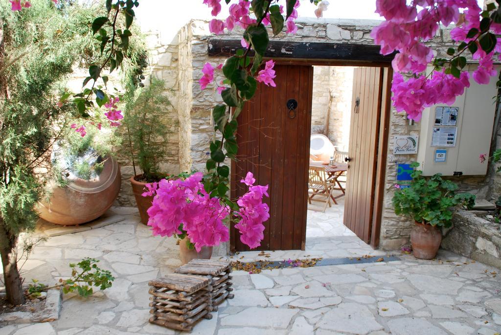 בית הארחה Vavla Rustic Retreat מראה חיצוני תמונה