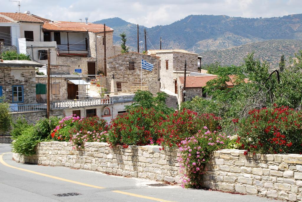 בית הארחה Vavla Rustic Retreat מראה חיצוני תמונה