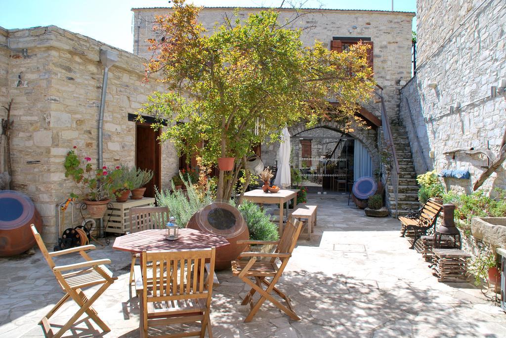 בית הארחה Vavla Rustic Retreat מראה חיצוני תמונה