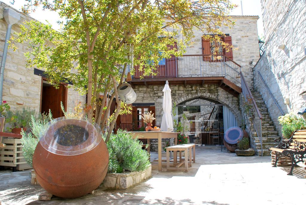בית הארחה Vavla Rustic Retreat מראה חיצוני תמונה